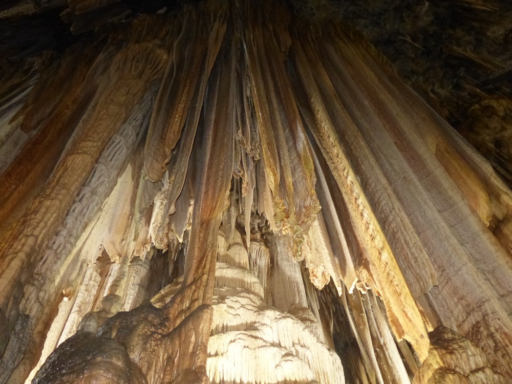 On our way south to our rental in Florianópolis we stopped to see the Caverna do Diabo (Devil's Cavern)
