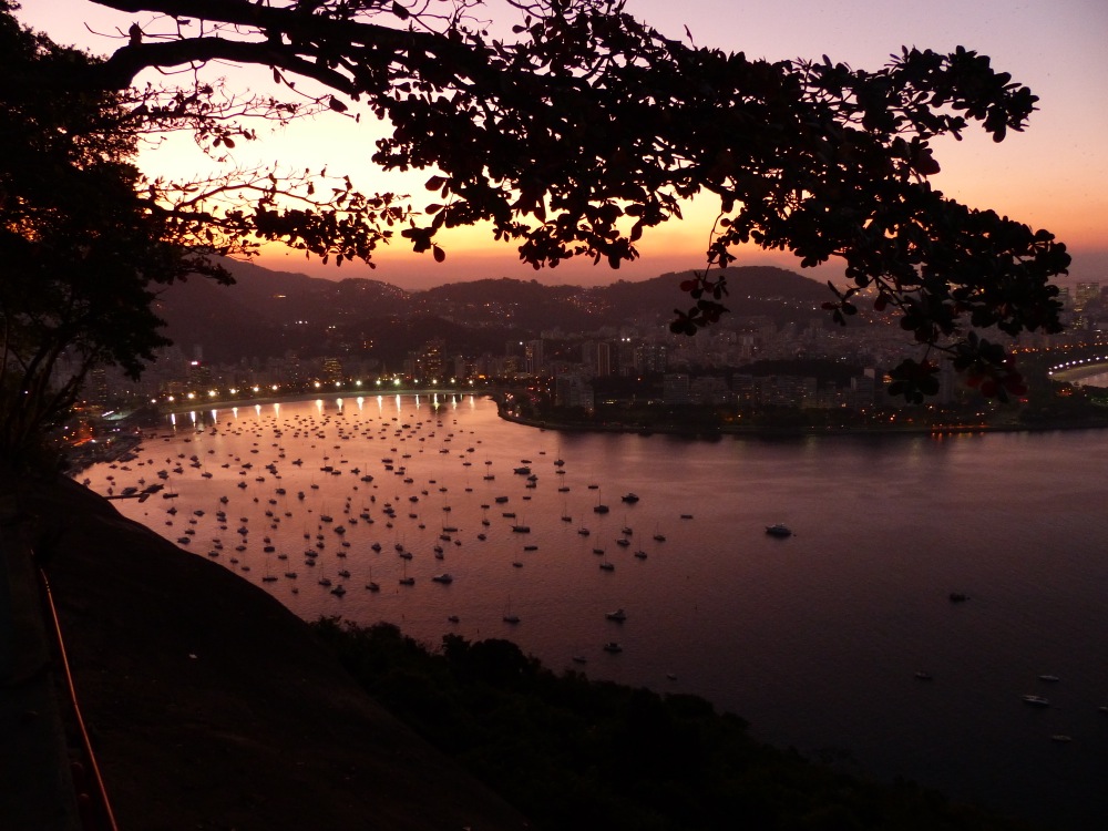 Rio at sunset, from the Pão de Açucar